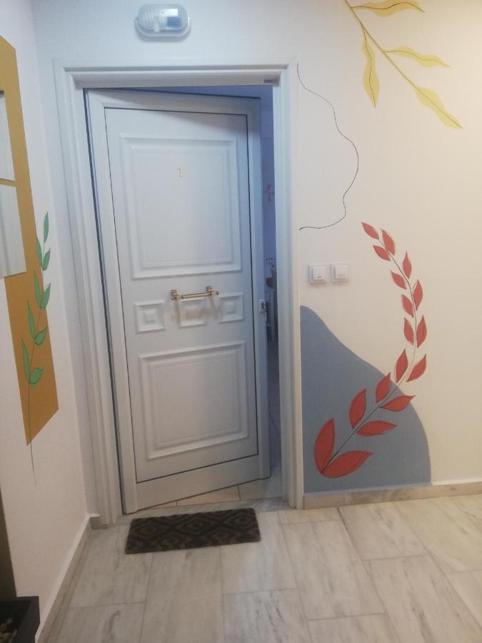 Maria'S Studio No1 In Heraklion/Wifi/Ac Ngoại thất bức ảnh